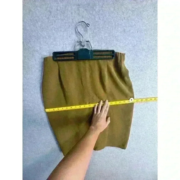 VTG 90s 100% Silk CLASSIQUES FOR NORDSTROM Olive Midi Skirt Sz 10 Lined Zipper - Picture 7 of 12